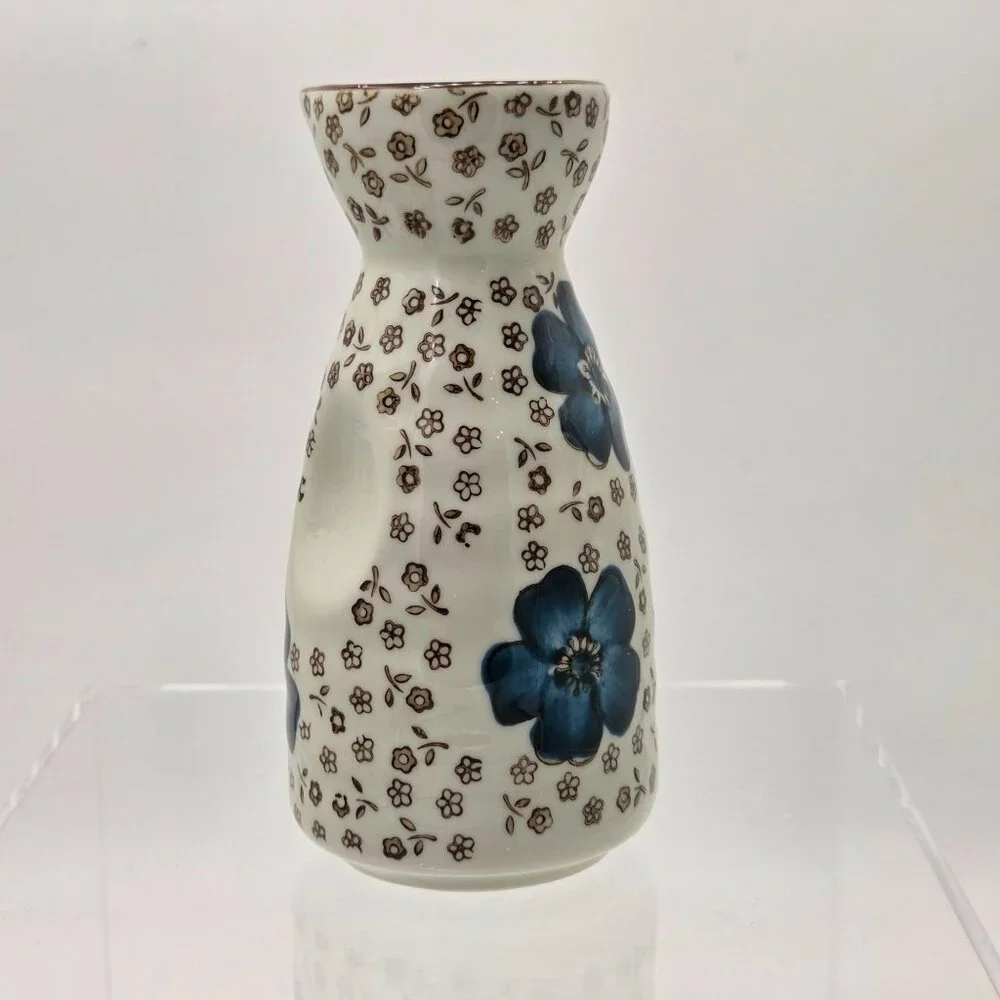 Japanese Import 7 Piece Sake Set Carafe 2 Sake Cup 2 Side Bowls 2 Chopstick Rest - Picture 4 of 10